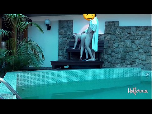 ❤️ Boss invita a cameriera à a piscina, ma ùn pudia resiste à un caldu Pornografia russa à noi % co.fullsexmovs.ru% ﹏